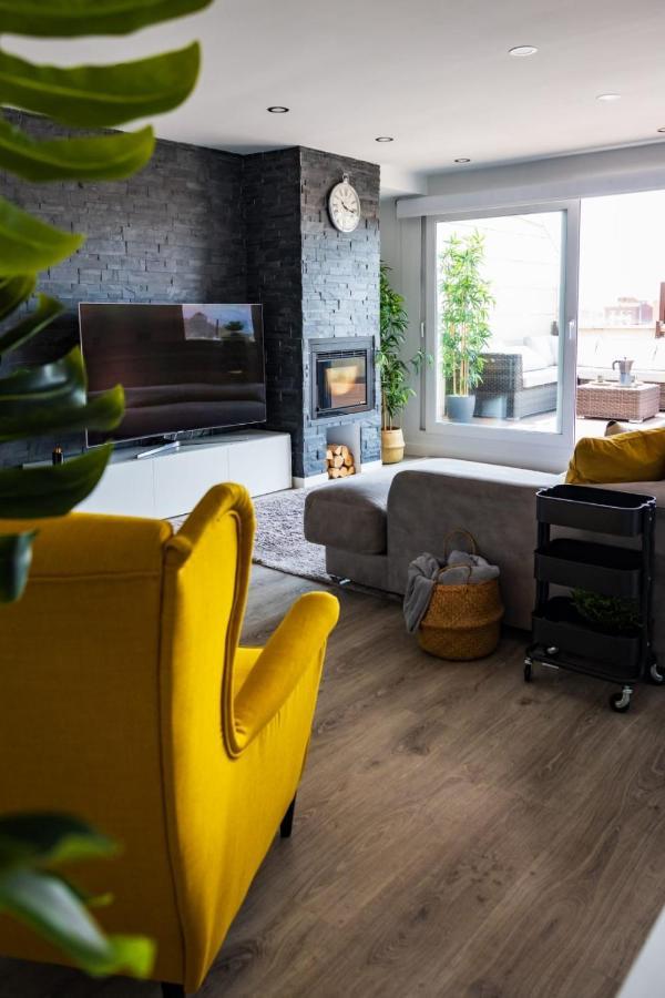 Lujoso Atico Entre 2 Playas Con Garaje, Terraza, Vistas Y Wifi Gijón Exterior foto